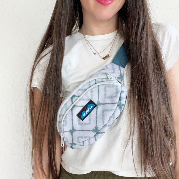 Kavu Spectator Waist Pack - Picture 1 of 9